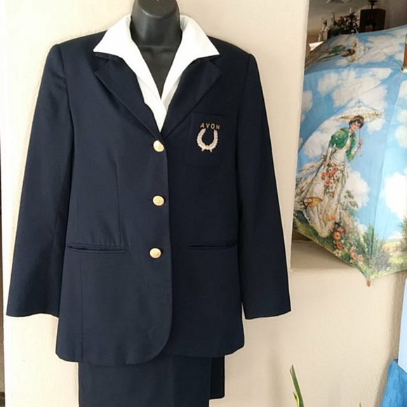 Avon Representative 5 Piece Business Suit - Picture 8 of 8